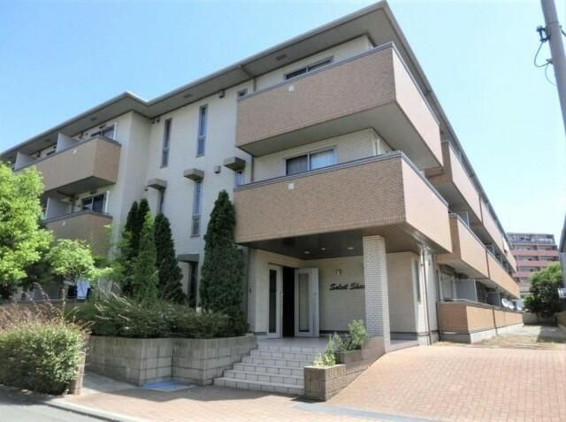 ソレイユ　シャルマンの外観