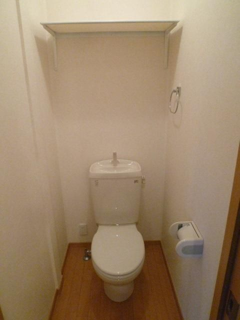 ソレイユ　シャルマンのトイレ