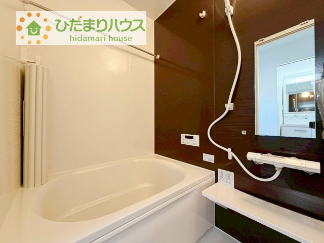 【浴室】 | 土浦市右籾1期　中古戸建 | 大人が足を伸ばしても十分な広さ！一人でゆっくりくつろぐ時間も大切です！