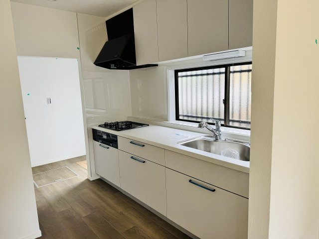 八王子市　北野台　中古戸建てのキッチン|～新規交換済のシステムキッチン～