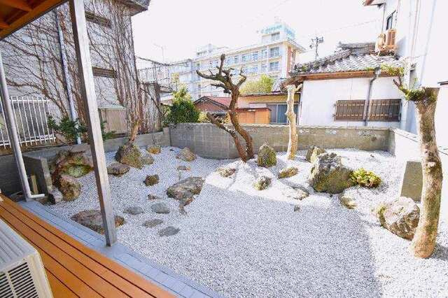 南国市立田　庭付き中古一戸建ての庭|広いお庭をながめて穏やかに暮らせそうですね♪