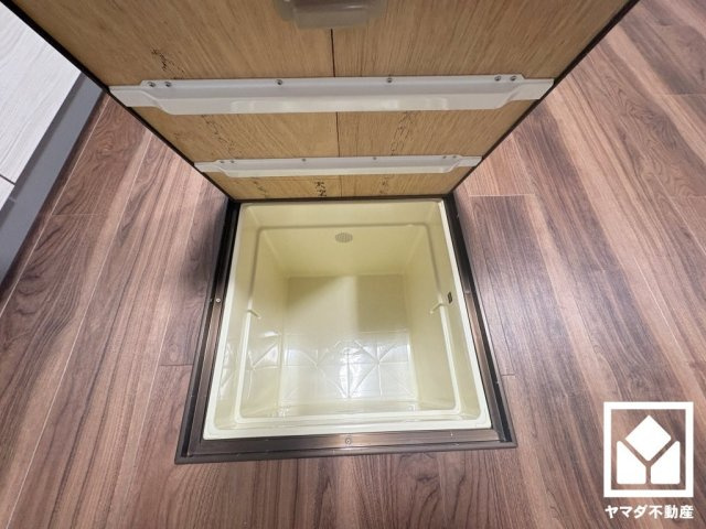西宮市能登町の収納