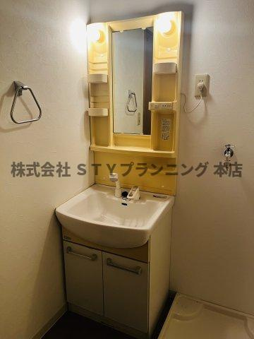 仲介手数料0円！スカイライフ新宿の洗面所