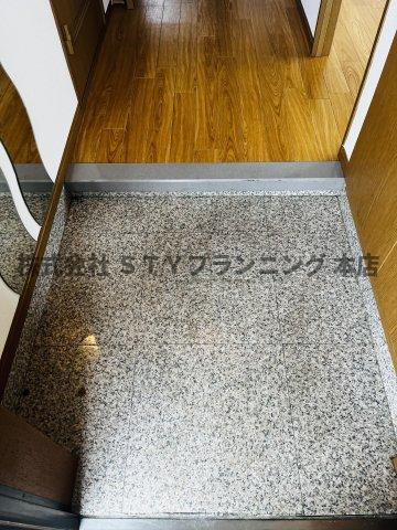 仲介手数料0円！スカイライフ新宿の玄関