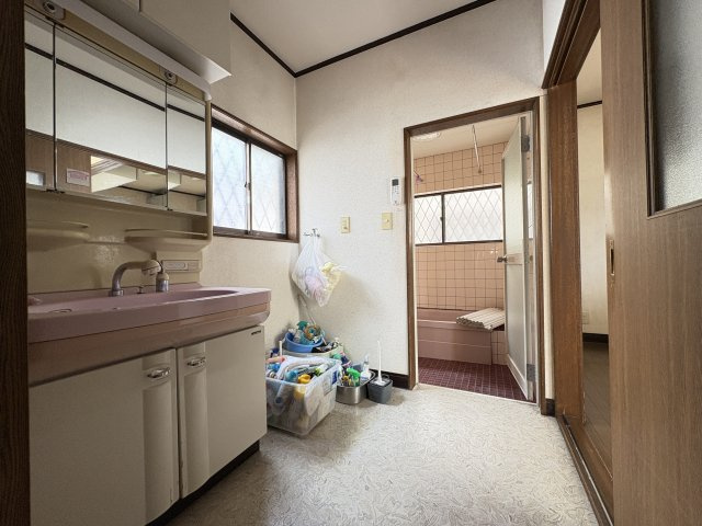 【脱衣所】 | 熊谷市玉井南1期　　中古戸建