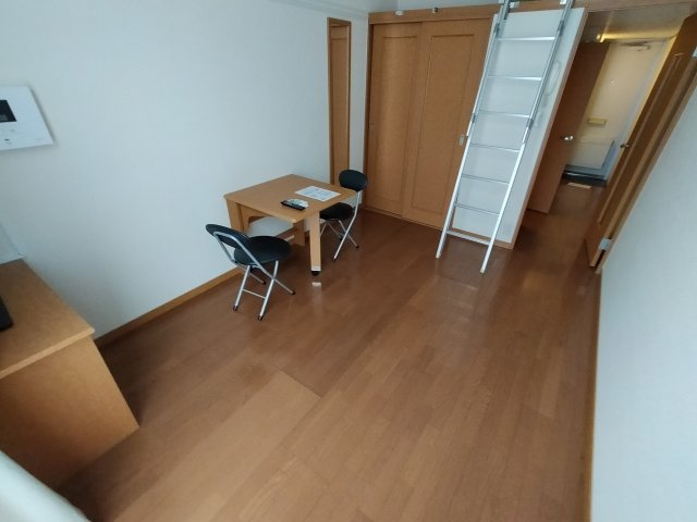 【寝室】 | レオパレスパリワール