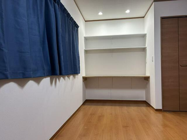 南小岩３丁目戸建貸家の収納