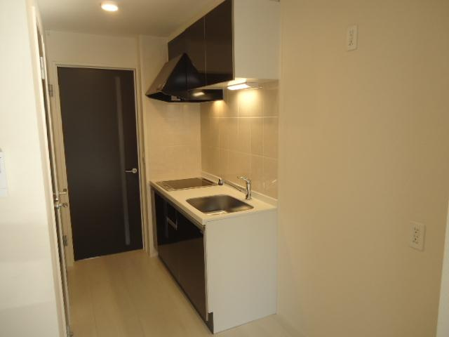 ル・シェヌのキッチン|キッチン