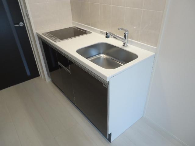 ル・シェヌのキッチン|キッチン