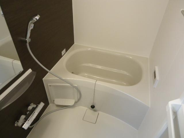 ル・シェヌの浴室|バス