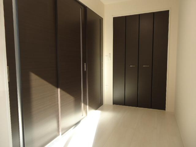 ル・シェヌの洋室|洋室