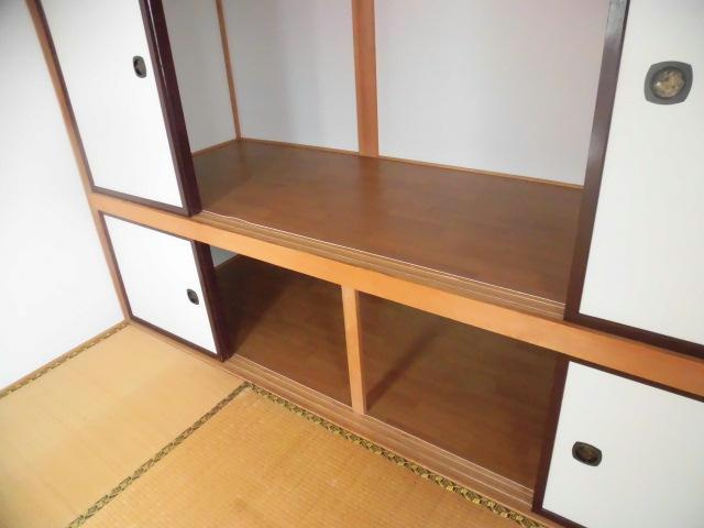 西ハイツの収納