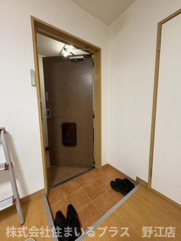 新朝日の玄関