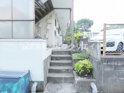 【エントランス】 | コーポ楓