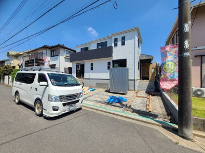 【前面道路含む現地写真】 | 綾瀬市綾西4丁目 新築戸建 全1棟