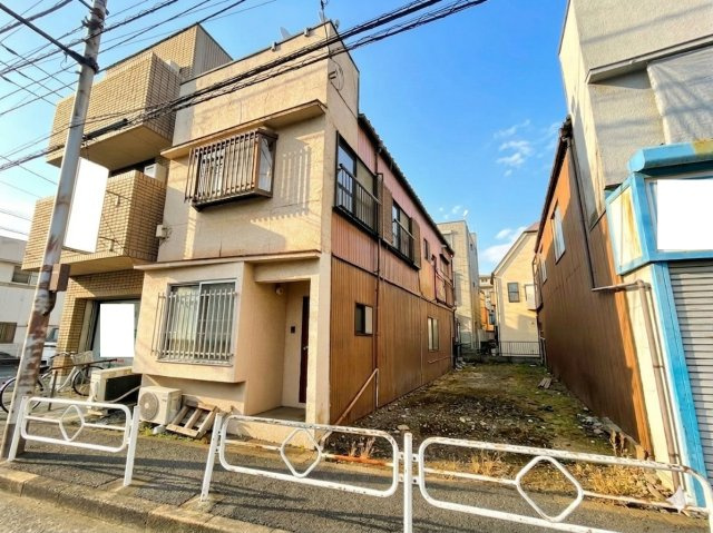 【外観】 | 三鷹市下連雀6丁目　土地 | むらさき橋通りに面した約37.5坪の整形地！建ぺい率80％・容積率200％につき、住宅用地としても事業用地としてもご検討いただけます♪三鷹駅からバスで３分、バス停まで徒歩２分です。