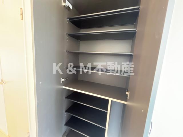 プリオーレおおたかの森の収納|こまごまとしたものを収納できそうですね