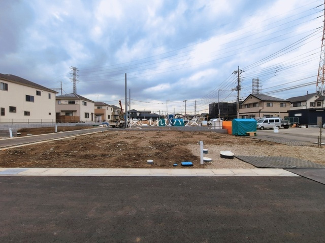 北本市中丸7丁目　新築一戸建て　ブルーミングガーデン　07の駐車場|撮影：'26/03/18
