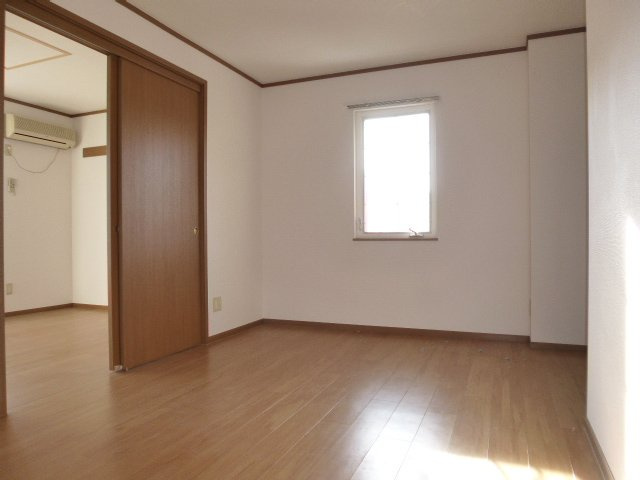 プラティーヌＫ．Ｄの居間・リビング