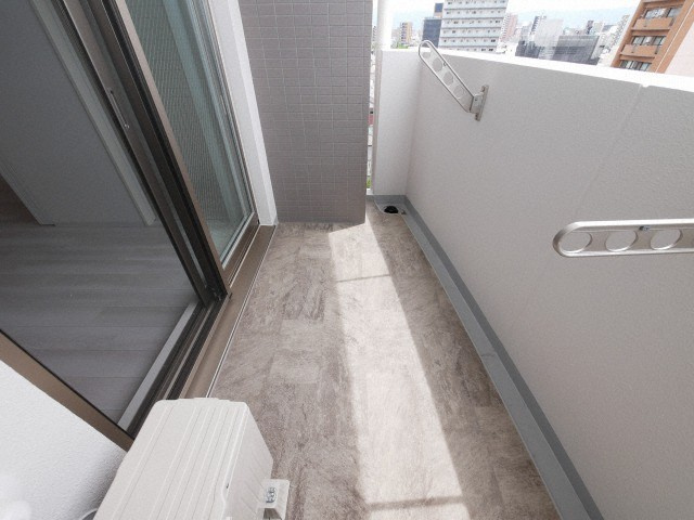大阪市東成区神路４丁目の賃貸マンションのバルコニー