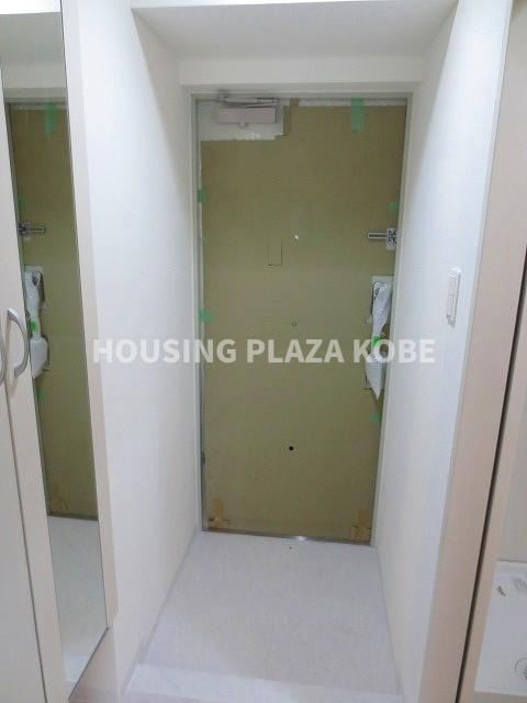 ブランピュールの玄関