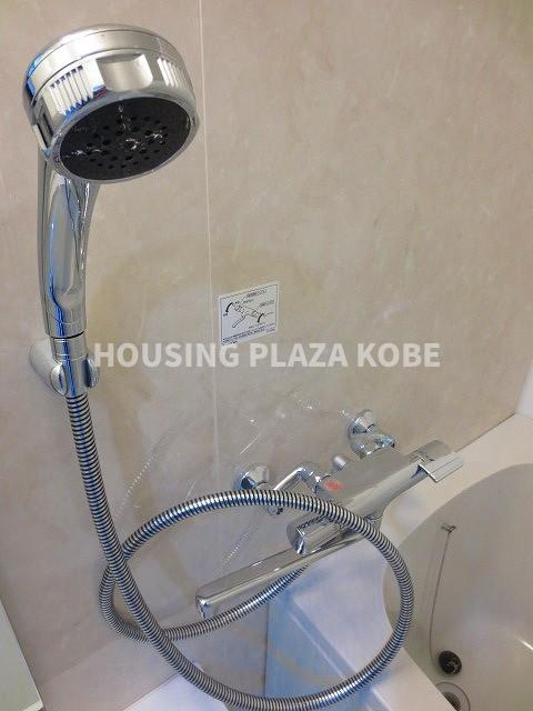 ブランピュールの浴室