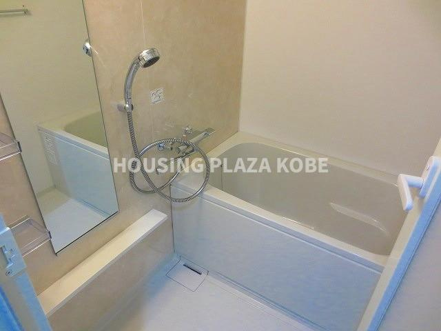 ブランピュールの浴室