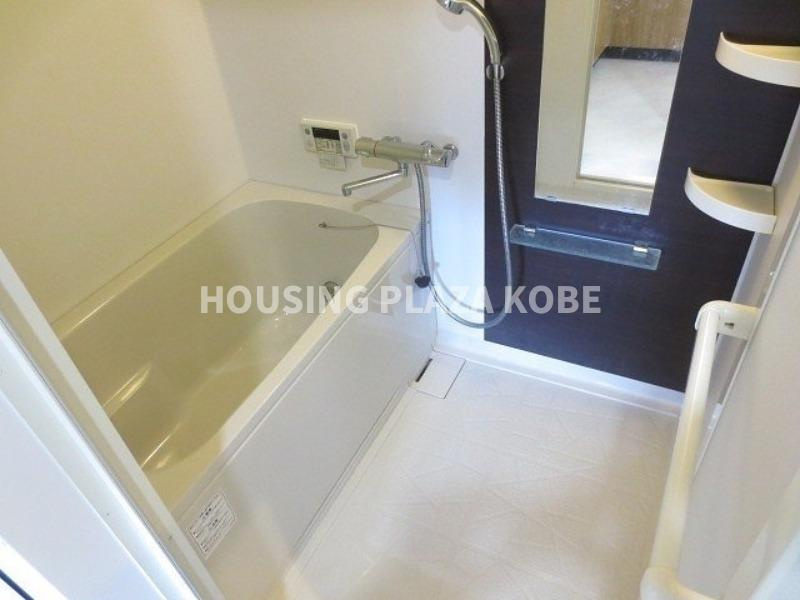 ルナガーデンの浴室|追い炊きつきお風呂