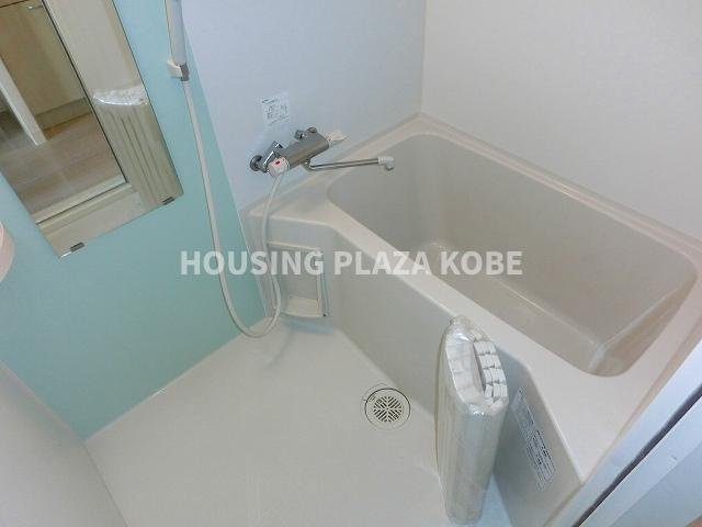 メゾンラフィネの浴室