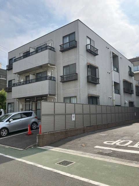 トゥフレ参番館