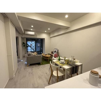 【居間・リビング】 | コンフォリア・リヴ谷町四丁目