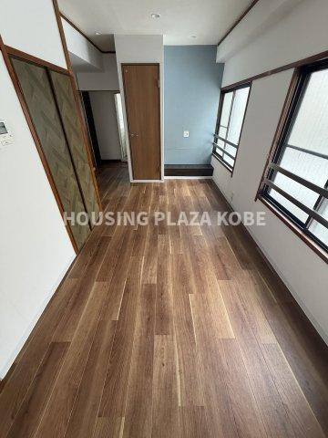 稗原マンションの内装