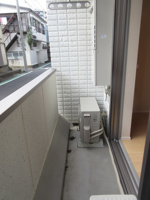 ルチルＭのバルコニー|同建物別号室画像