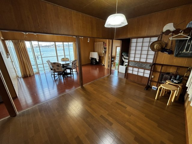 南房総市小浦　別荘