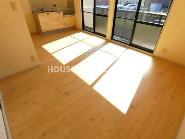 ディアス離宮山手Ｃの居間・リビング