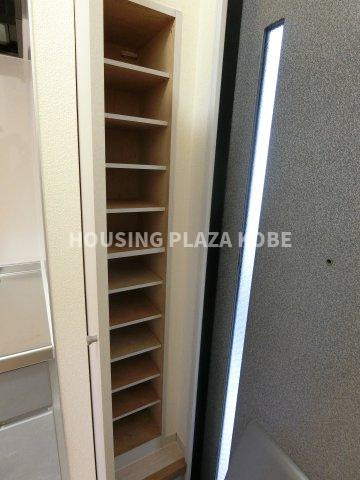 メモリアル月見山（B棟）の収納