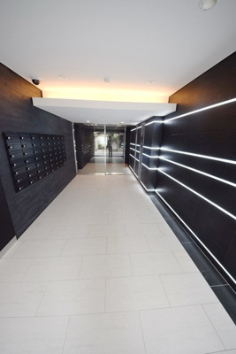 【ロビー】 | マーロ立石