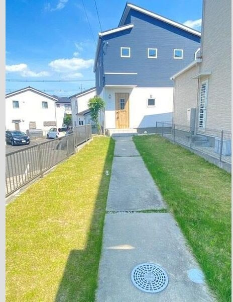 中根町町田戸建の庭