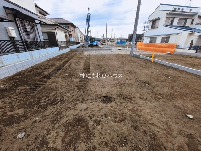 北本市中丸7丁目　新築一戸建て　ブルーミングガーデン　09の駐車場|撮影：'26/03/18