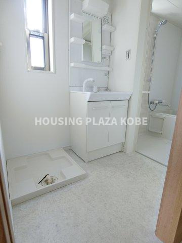 メゾンKPCの洗面所