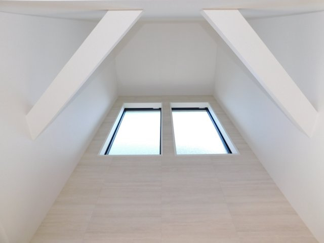 名古屋市瑞穂区白砂町２丁目の新築一戸建のその他|◇吹抜◇　　明るい陽が差し込み、開放感のある空間を演出する吹抜のあるリビング♪