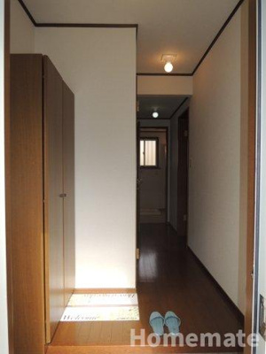 【玄関】 | アイリス参番館 | 反転タイプ