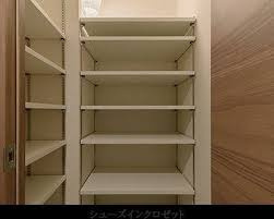 クレヴィアリグゼ世田谷松陰神社前の収納|■クローゼット収納■ウォークインクローゼットもあります♪