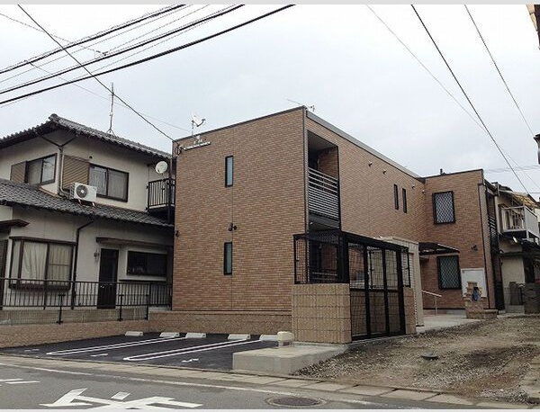 春日市千歳町２丁目のアパート