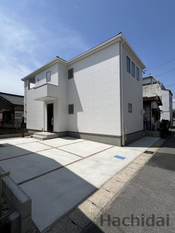 高浜市湯山町８丁目　全1棟の外観