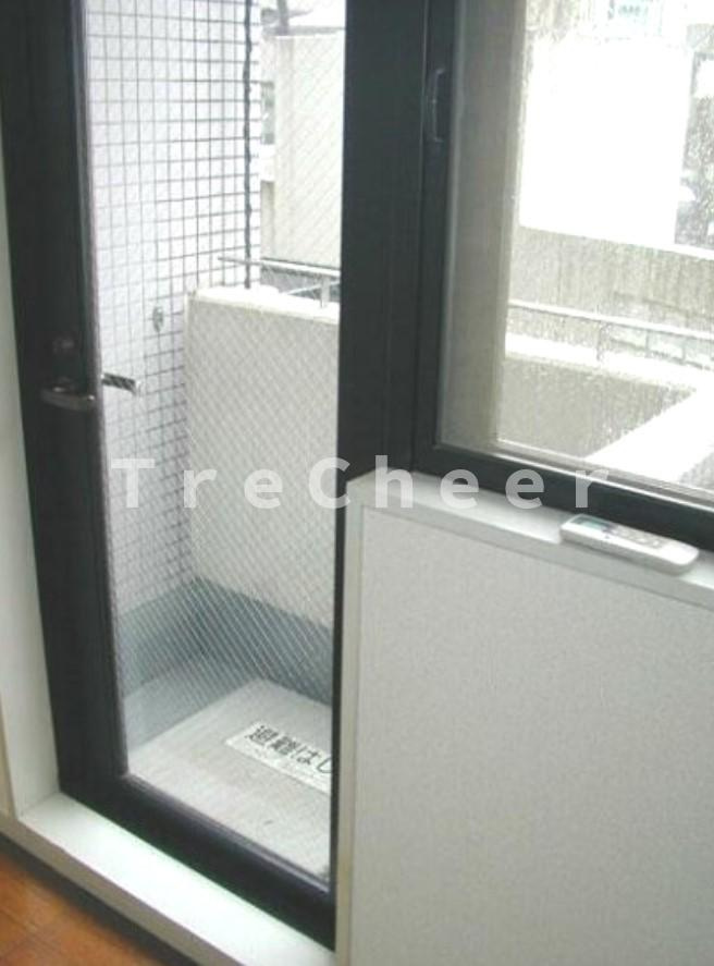 コンチネンタルハイツ医学部前のバルコニー