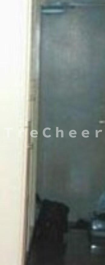 コンチネンタルハイツ医学部前の玄関