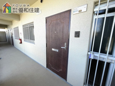 【玄関】 | メゾンドール明石山ノ手 B棟