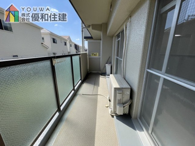 【バルコニー】 | メゾンドール明石山ノ手 B棟