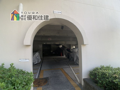 【駐輪場】 | メゾンドール明石山ノ手 B棟